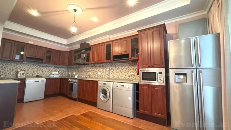 Satılır 3 otaqlı Mənzil Yeni tikili 150 m² 28 May m. - şəkil 6