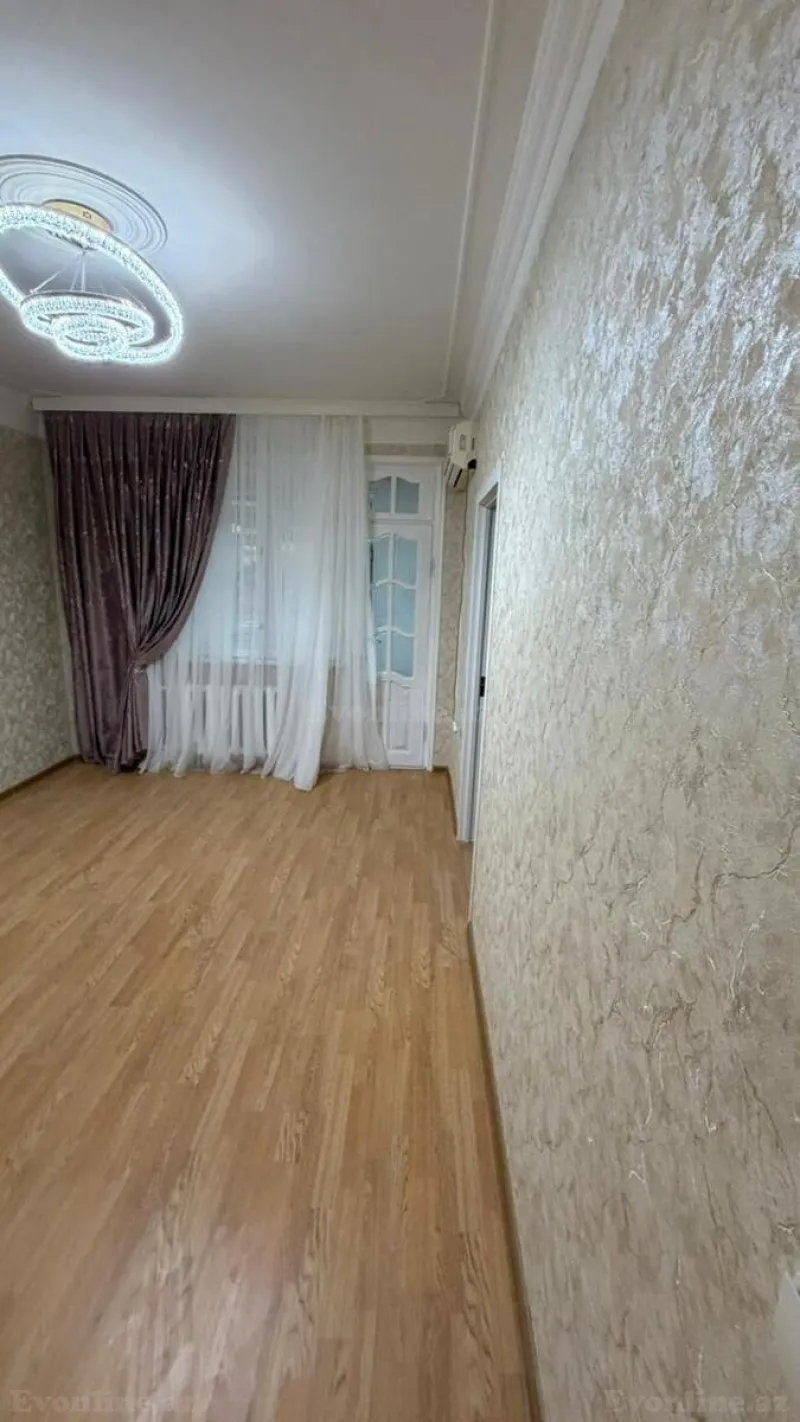 Satılır 2 otaqlı Mənzil Köhnə tikili 55 m² 7-ci mikrorayon - şəkil 3