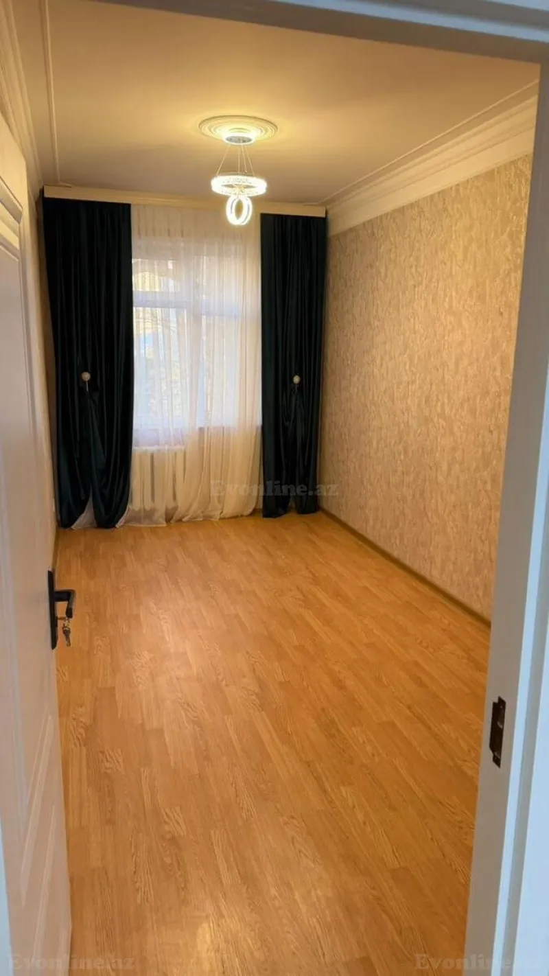 Satılır 2 otaqlı Mənzil Köhnə tikili 55 m² 7-ci mikrorayon - şəkil 4