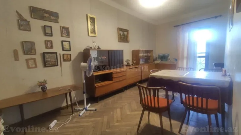 Satılır 2 otaqlı Mənzil Köhnə tikili 80 m² İçərişəhər m. - şəkil 2