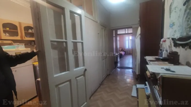Satılır 2 otaqlı Mənzil Köhnə tikili 80 m² İçərişəhər m. - şəkil 9
