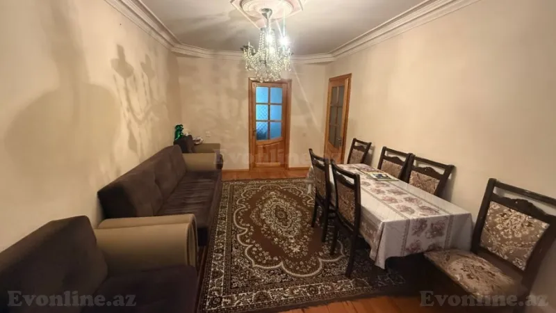 Kirayə verilir 2 otaqlı Mənzil Köhnə tikili 45 m² 8-ci kilometr