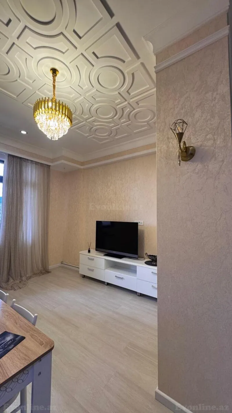 Kirayə verilir 2 otaqlı Mənzil Yeni tikili 80 m² 28 May m. - şəkil 7
