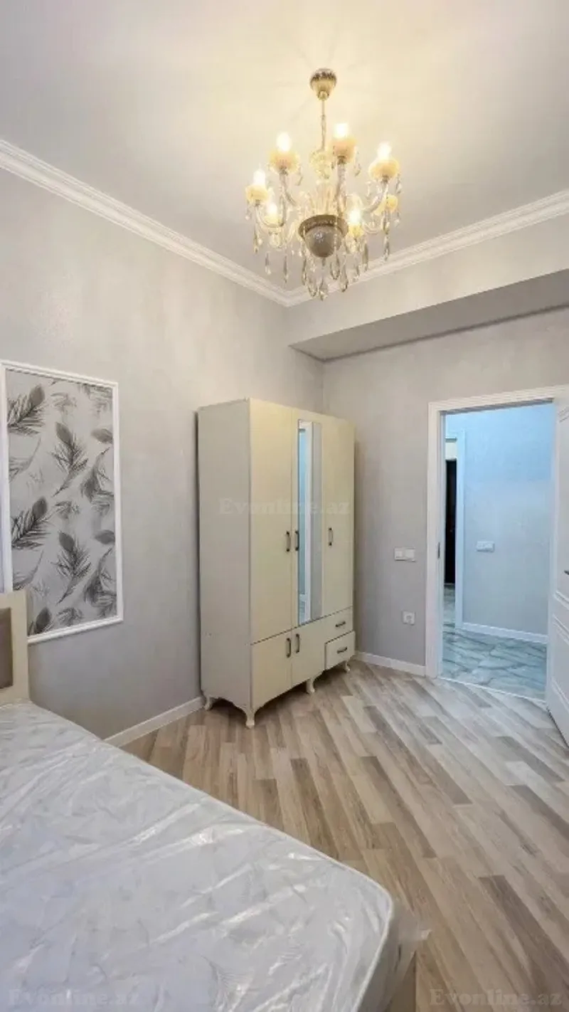 Kirayə verilir 3 otaqlı Mənzil Yeni tikili 120 m² İnşaatçılar m. - şəkil 6