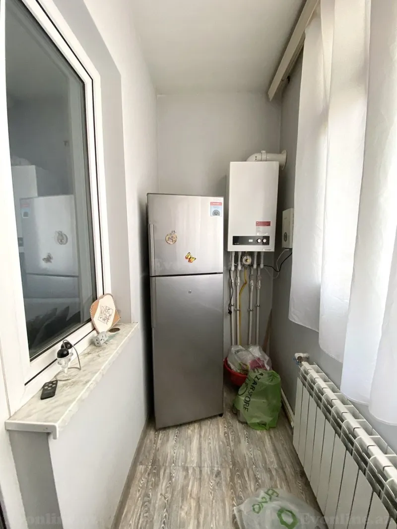 Satılır 2 otaqlı Mənzil Köhnə tikili 50 m² Gənclik m. - şəkil 6