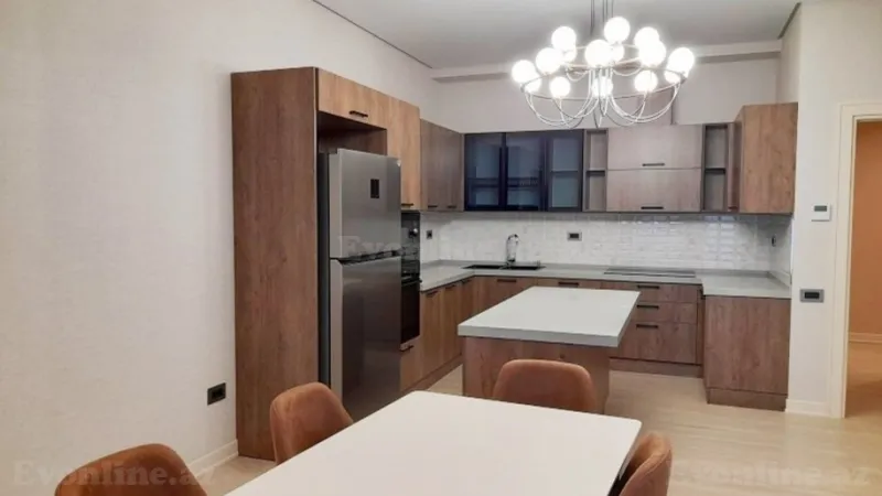 Kirayə verilir 4 otaqlı Mənzil Yeni tikili 220 m² Sahil m. - şəkil 21