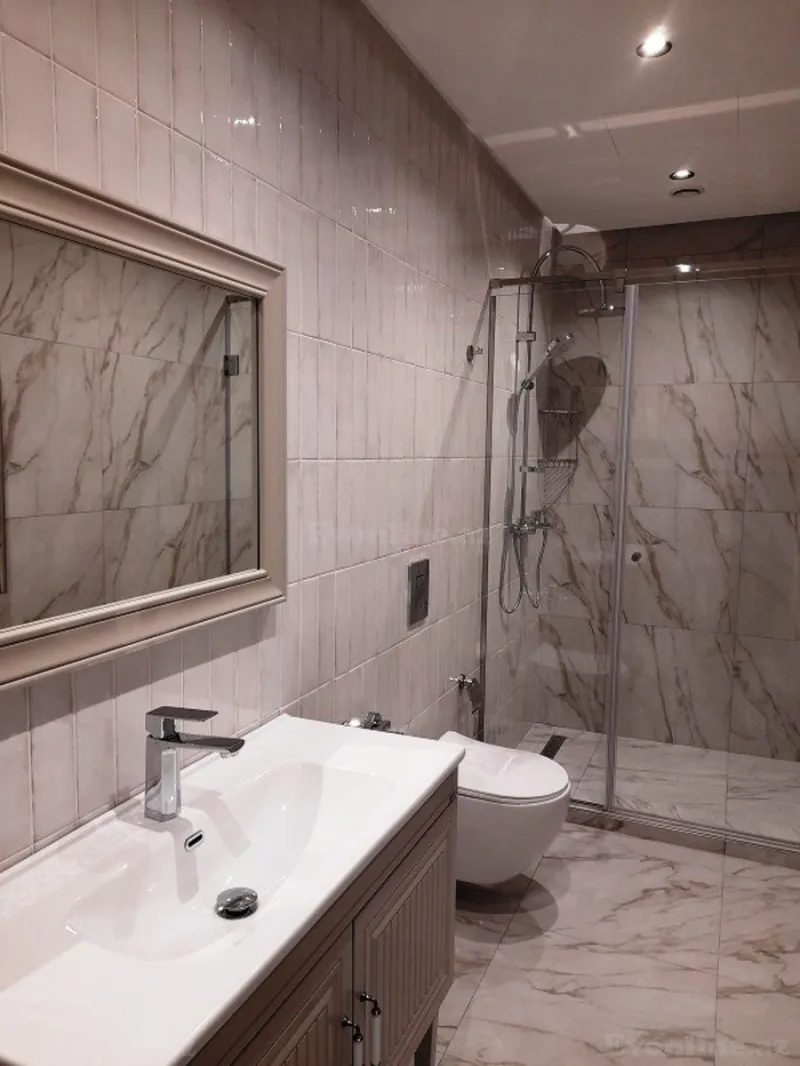 Kirayə verilir 4 otaqlı Mənzil Yeni tikili 220 m² Sahil m. - şəkil 24