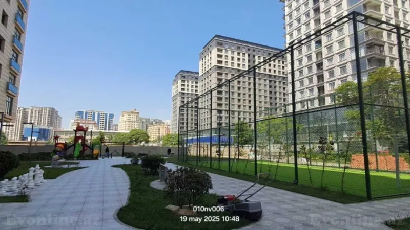 Satılır 4 otaqlı Mənzil Yeni tikili 149 m² 28 May m.