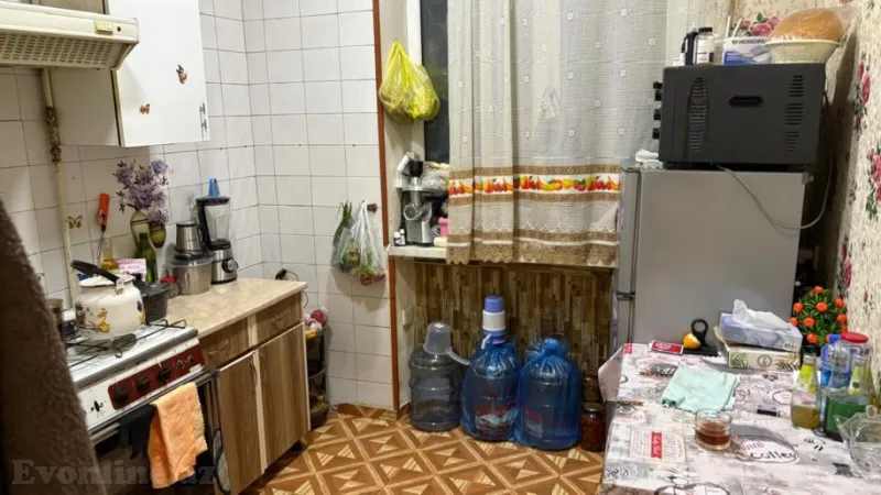 Satılır 2 otaqlı Mənzil Köhnə tikili 40 m² Nəriman Nərimanov m. - şəkil 3