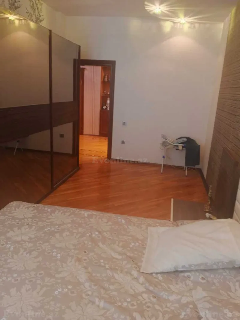 Satılır 4 otaqlı Mənzil Yeni tikili 170 m² Nəsimi r. - şəkil 5