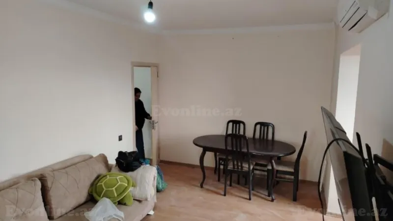 Kirayə verilir 2 otaqlı Mənzil Köhnə tikili 60 m² 7-ci mikrorayon - şəkil 5