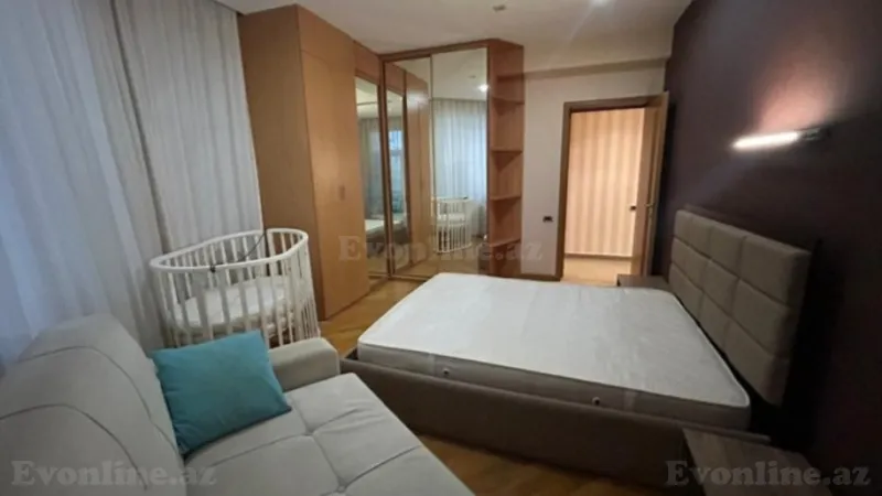 Kirayə verilir 3 otaqlı Mənzil Yeni tikili 140 m² 28 May m. - şəkil 9