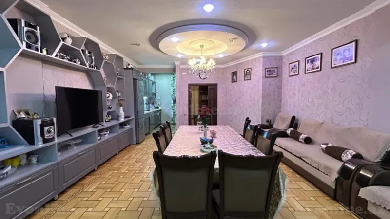 Satılır 4 otaqlı Mənzil Yeni tikili 140 m² Xətai m. - şəkil 3