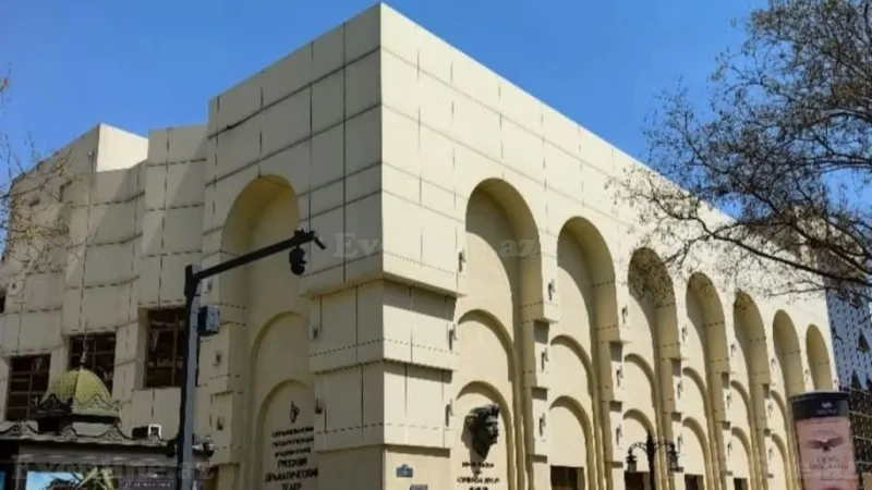 Bakı, Səbail r., Sahil m.da 1 otaqlı mənzil satılır