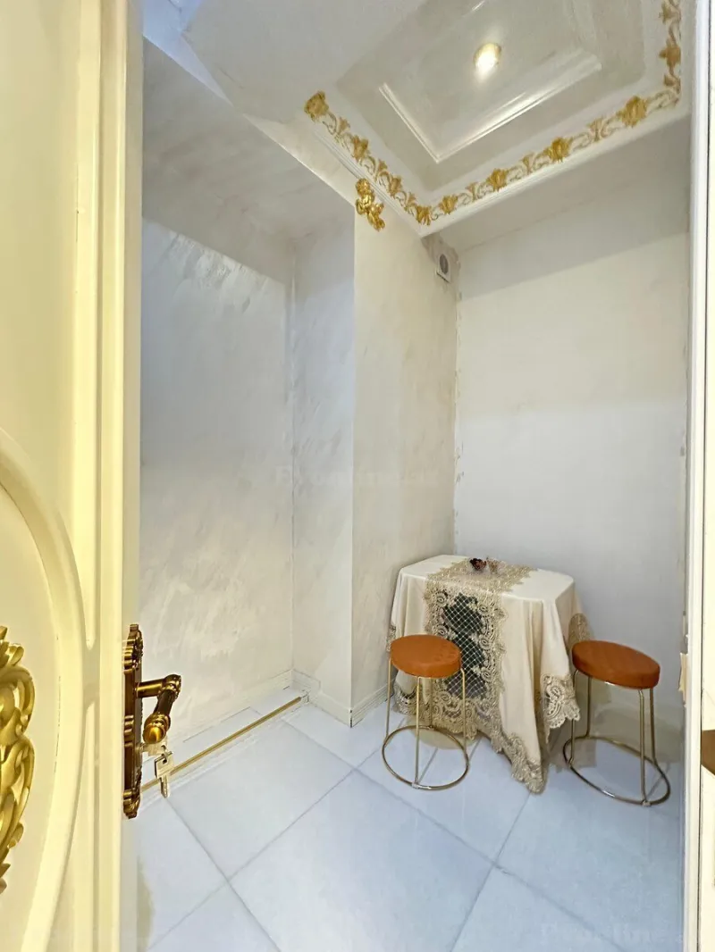 Satılır 2 otaqlı Mənzil Yeni tikili 70 m² 8 Noyabr m. - şəkil 4