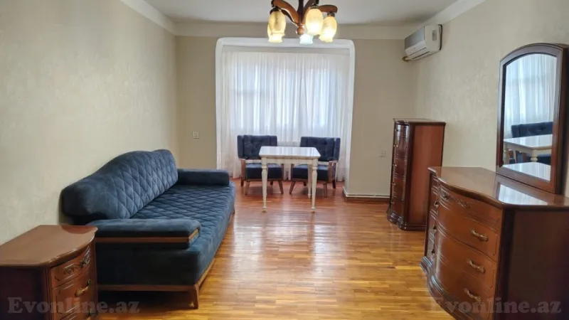 Kirayə verilir 2 otaqlı Mənzil Köhnə tikili 75 m² Yasamal - şəkil 2