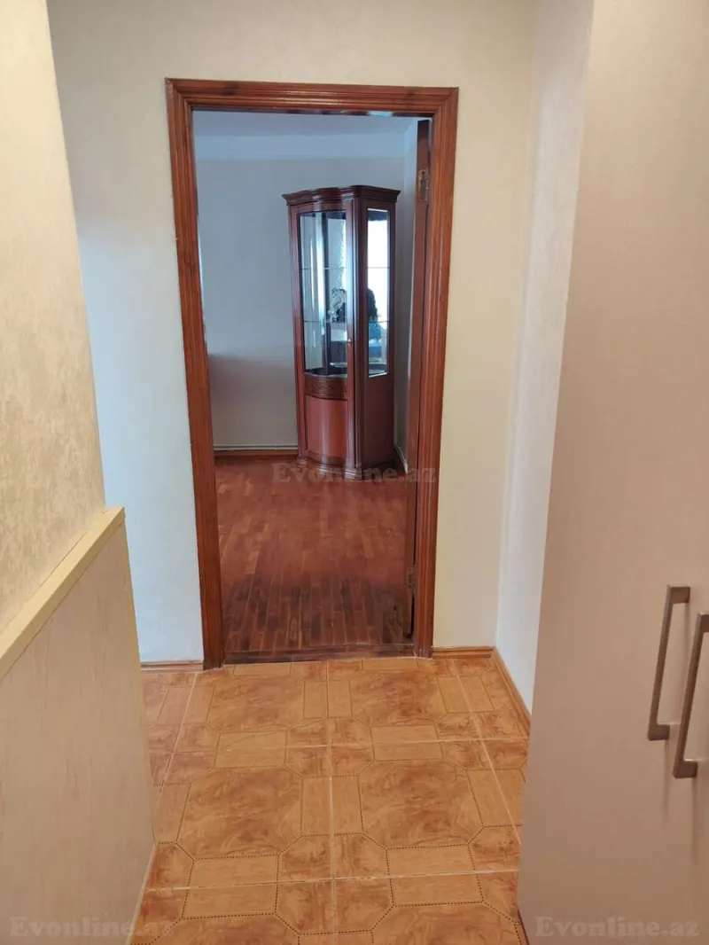 Kirayə verilir 2 otaqlı Mənzil Köhnə tikili 75 m² Yasamal - şəkil 8