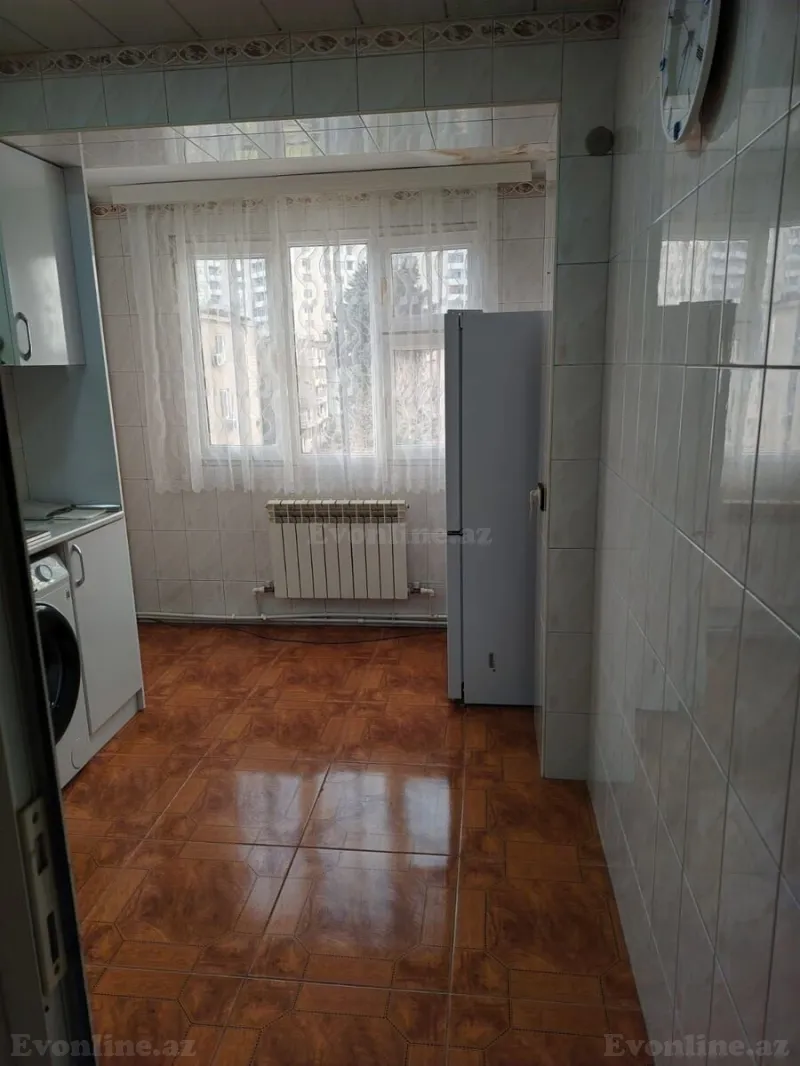 Kirayə verilir 2 otaqlı Mənzil Köhnə tikili 75 m² Yasamal - şəkil 9