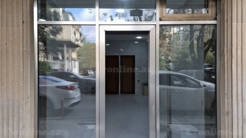 Bakı, Nəsimi r., Memar Əcəmi m.da obyekt satılır