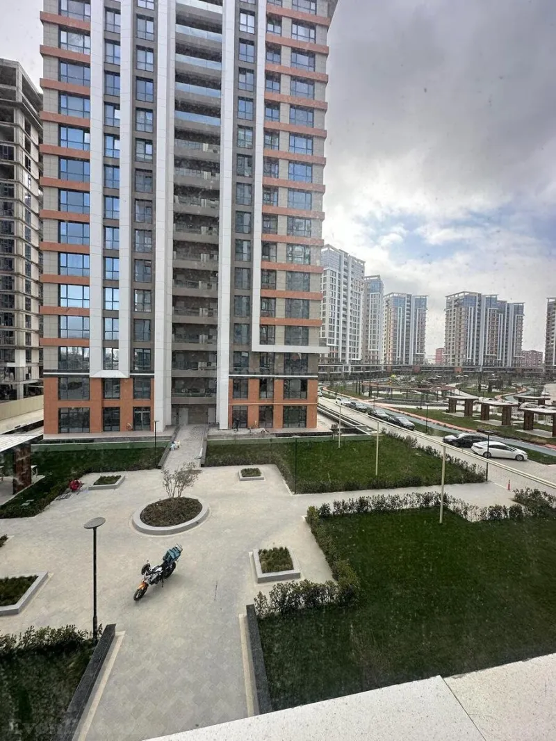 Bakı, Nərimanov r., Bakmil m.da 2 otaqlı mənzil satılır