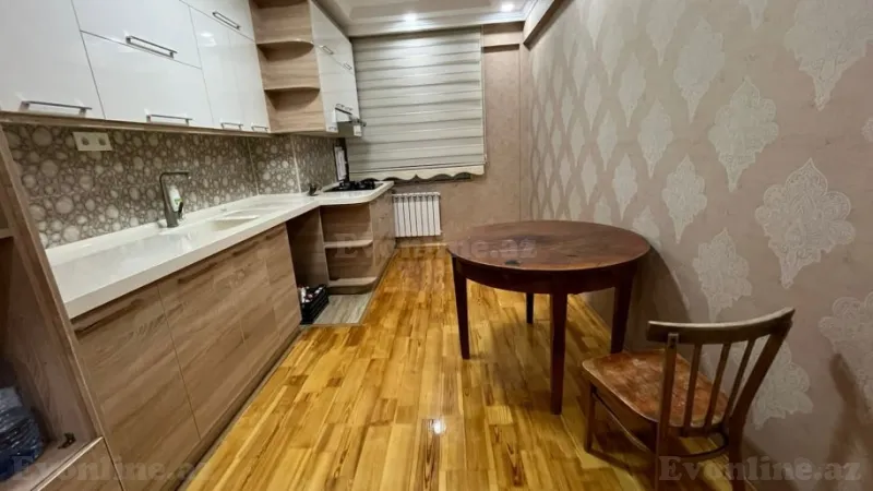 Satılır 3 otaqlı Mənzil Yeni tikili 120 m² İnşaatçılar m. - şəkil 5