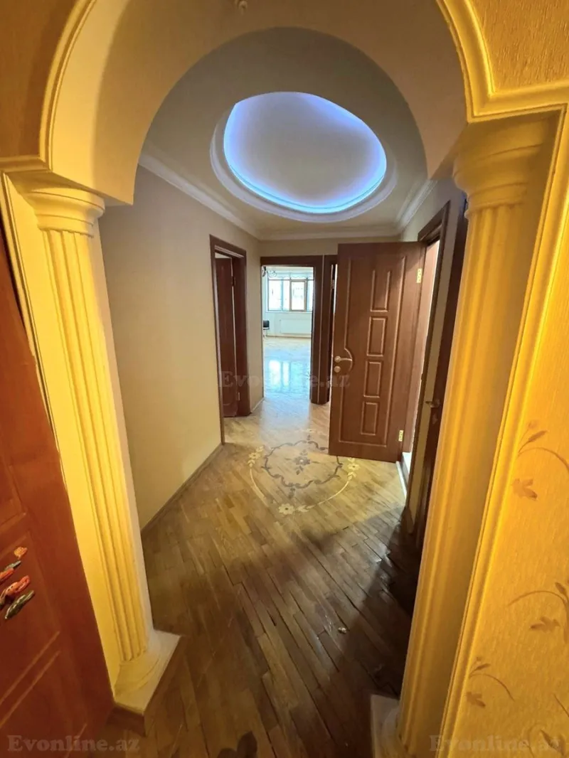 Satılır 2 otaqlı Mənzil Köhnə tikili 74 m² Xətai m. - şəkil 4