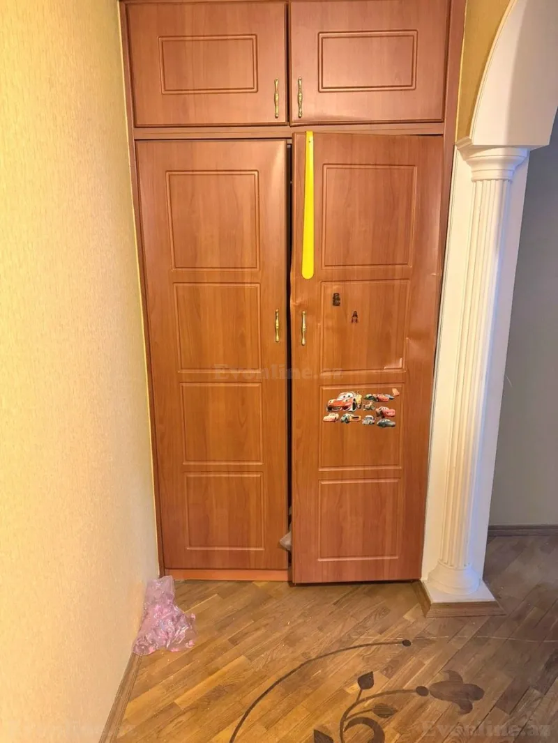 Satılır 2 otaqlı Mənzil Köhnə tikili 74 m² Xətai m. - şəkil 5