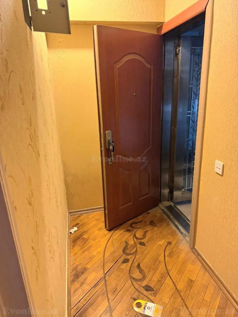 Satılır 2 otaqlı Mənzil Köhnə tikili 74 m² Xətai m. - şəkil 6