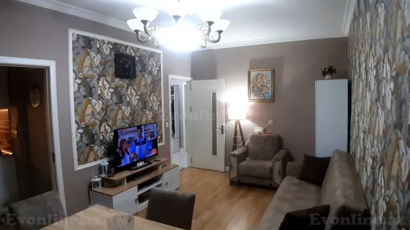 Satılır 3 otaqlı Mənzil Köhnə tikili 75 m² 6-cı mikrorayon - şəkil 2