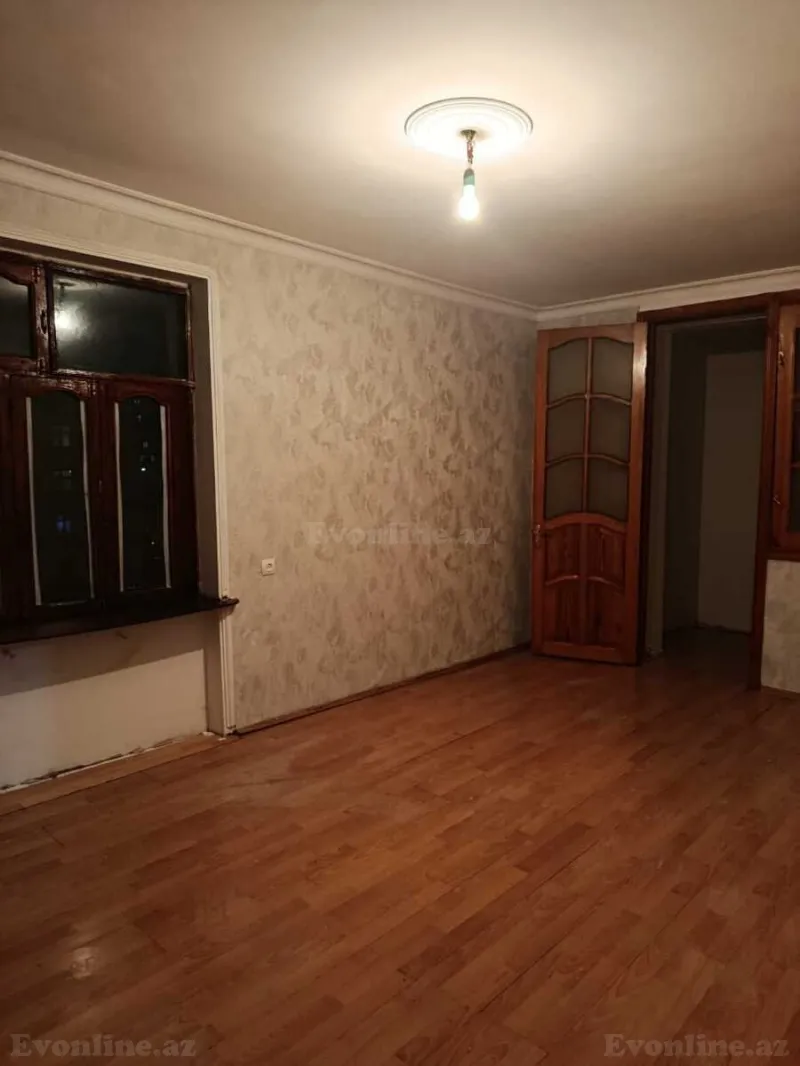 Satılır 1 otaqlı Mənzil Köhnə tikili 30 m² İnşaatçılar m. - şəkil 3