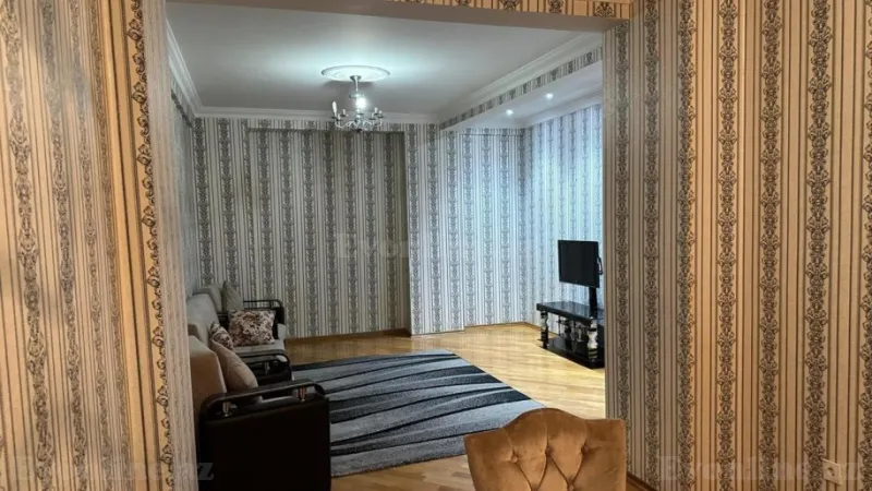 Kirayə verilir 3 otaqlı Mənzil Yeni tikili 110 m² Həzi Aslanov