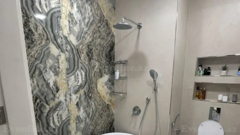 Kirayə verilir 3 otaqlı Mənzil Yeni tikili 200 m² Xətai r. - şəkil 23