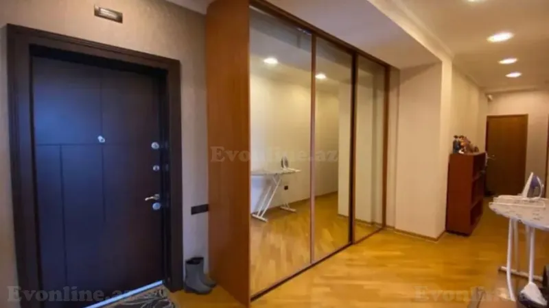 Satılır 3 otaqlı Mənzil Yeni tikili 130 m² 28 May m. - şəkil 9