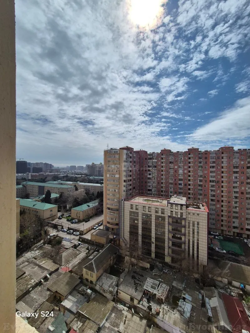 Satılır 3 otaqlı Mənzil Yeni tikili 122 m² 8 Noyabr m. - şəkil 2