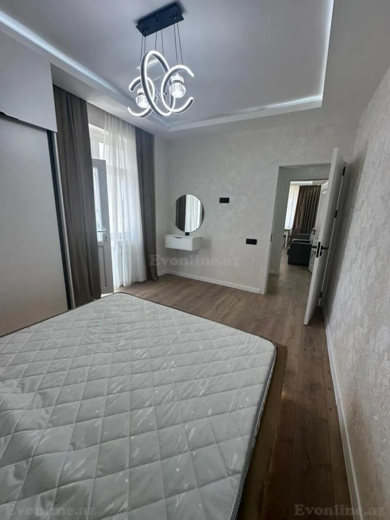 Satılır 2 otaqlı Mənzil Köhnə tikili 65 m² Əhmədli m. - şəkil 4