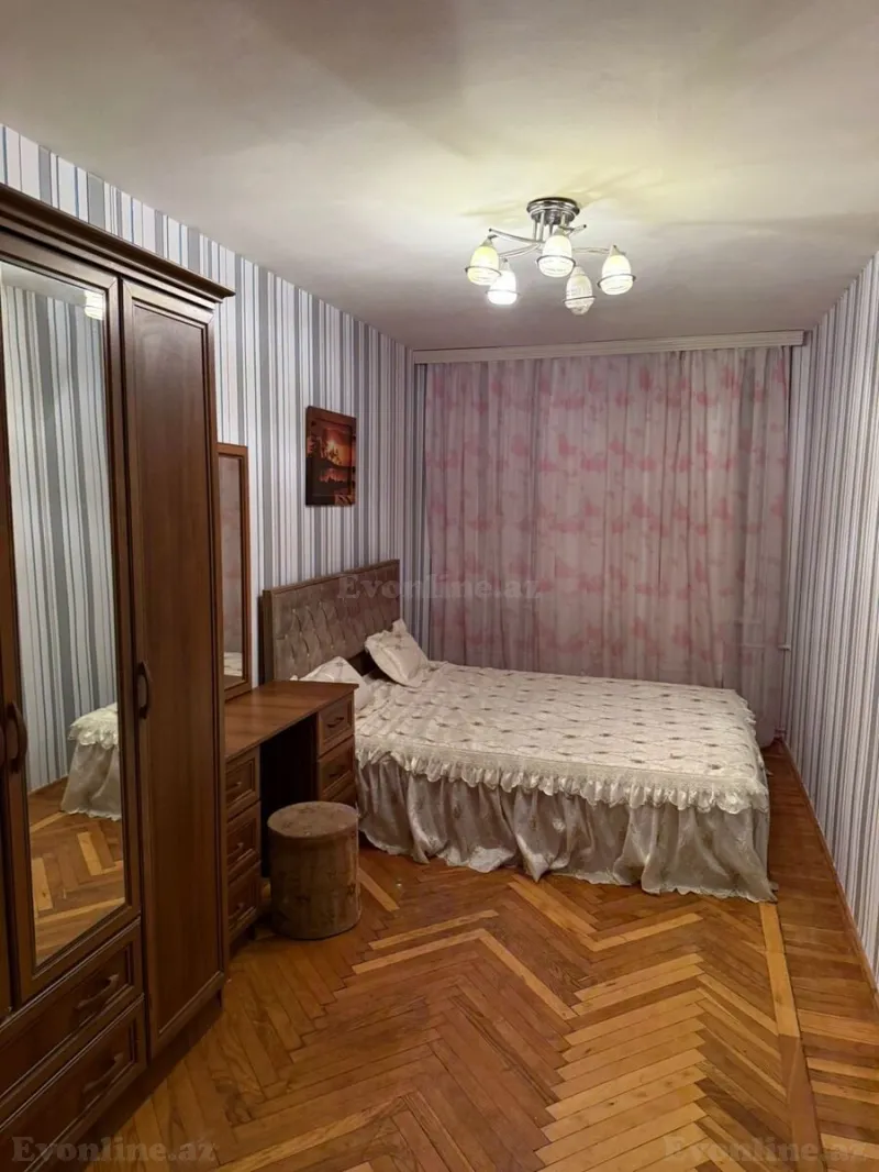 Kirayə verilir 3 otaqlı Mənzil Köhnə tikili 75 m² Elmlər Akademiyası m. - şəkil 3