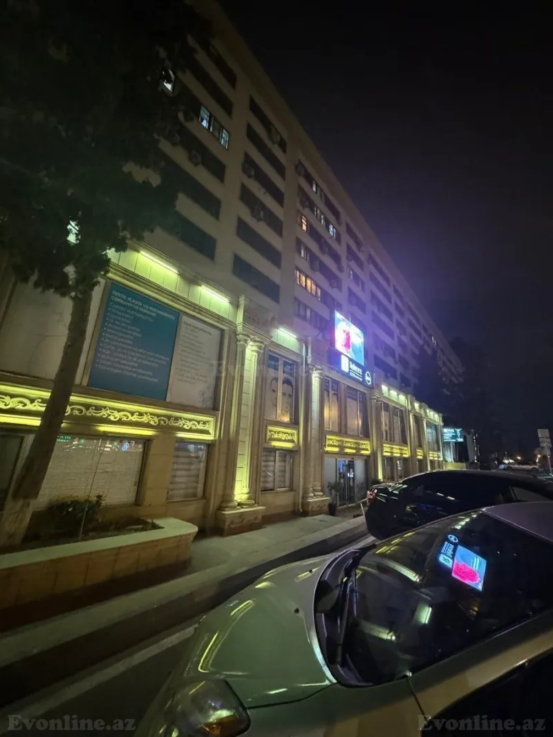 Satılır 3 otaqlı Mənzil Köhnə tikili 90 m² Gənclik m. - şəkil 18