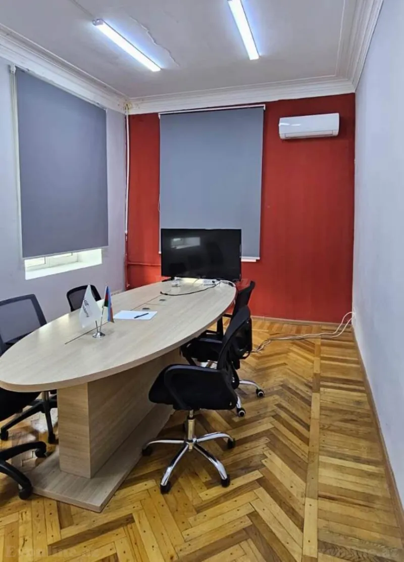 Bakı, Yasamal r., Nizami m., Yasamalda 5 otaqlı ofis kirayə verilir