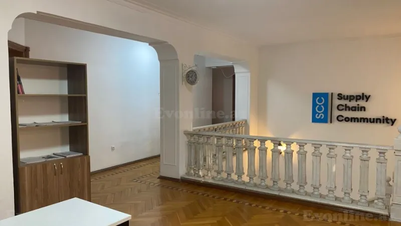 Kirayə verilir Ofis 800 m² Nərimanov r. - şəkil 28