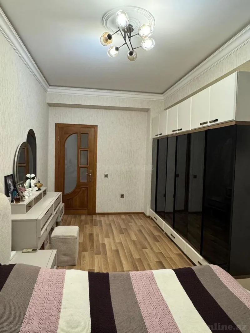 Satılır 3 otaqlı Mənzil Yeni tikili 120 m² Neftçilər m. - şəkil 6