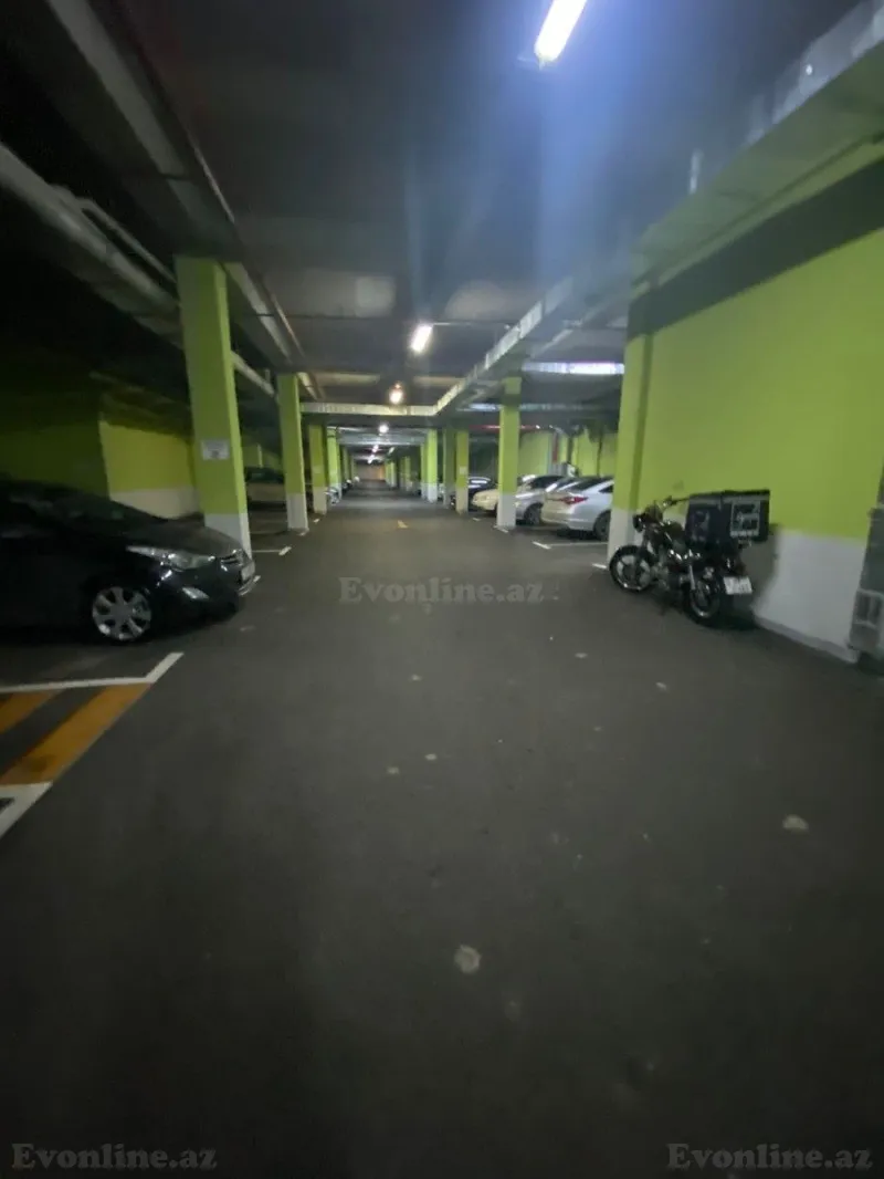 Satılır Qaraj 25 m² Həzi Aslanov m. - şəkil 2