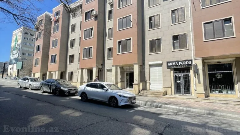 Satılır 2 otaqlı Mənzil Köhnə tikili 33 m² Yasamal