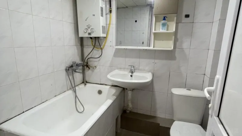 Satılır 2 otaqlı Mənzil Köhnə tikili 33 m² Yasamal - şəkil 8