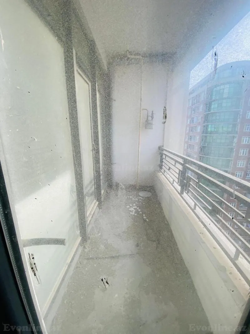 Satılır 2 otaqlı Mənzil Yeni tikili 76 m² Nəsimi r. - şəkil 9