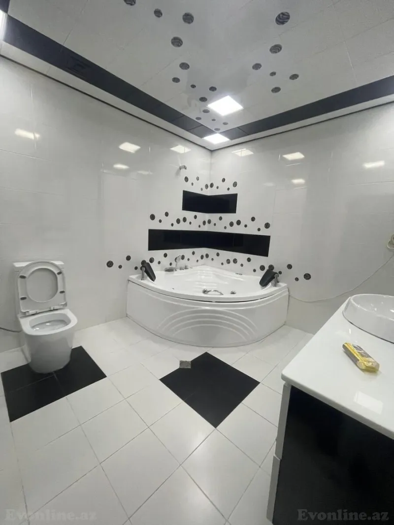 Satılır 3 otaqlı Mənzil Yeni tikili 148 m² 8 Noyabr m. - şəkil 17