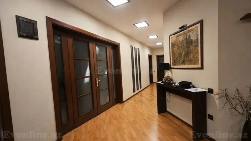 Satılır 3 otaqlı Mənzil Yeni tikili 185 m² 28 May m. - şəkil 6