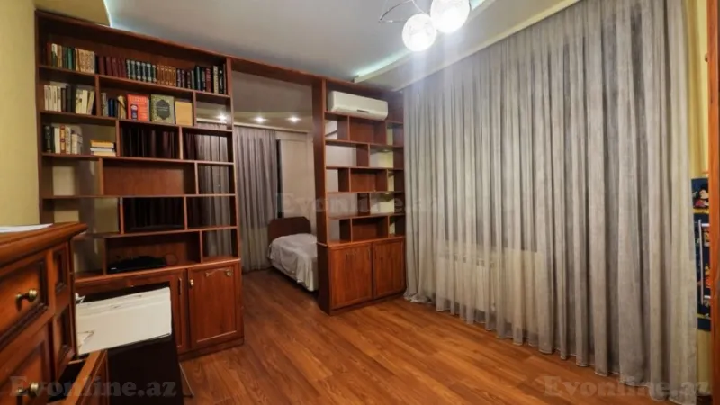 Satılır 3 otaqlı Mənzil Yeni tikili 185 m² 28 May m. - şəkil 13