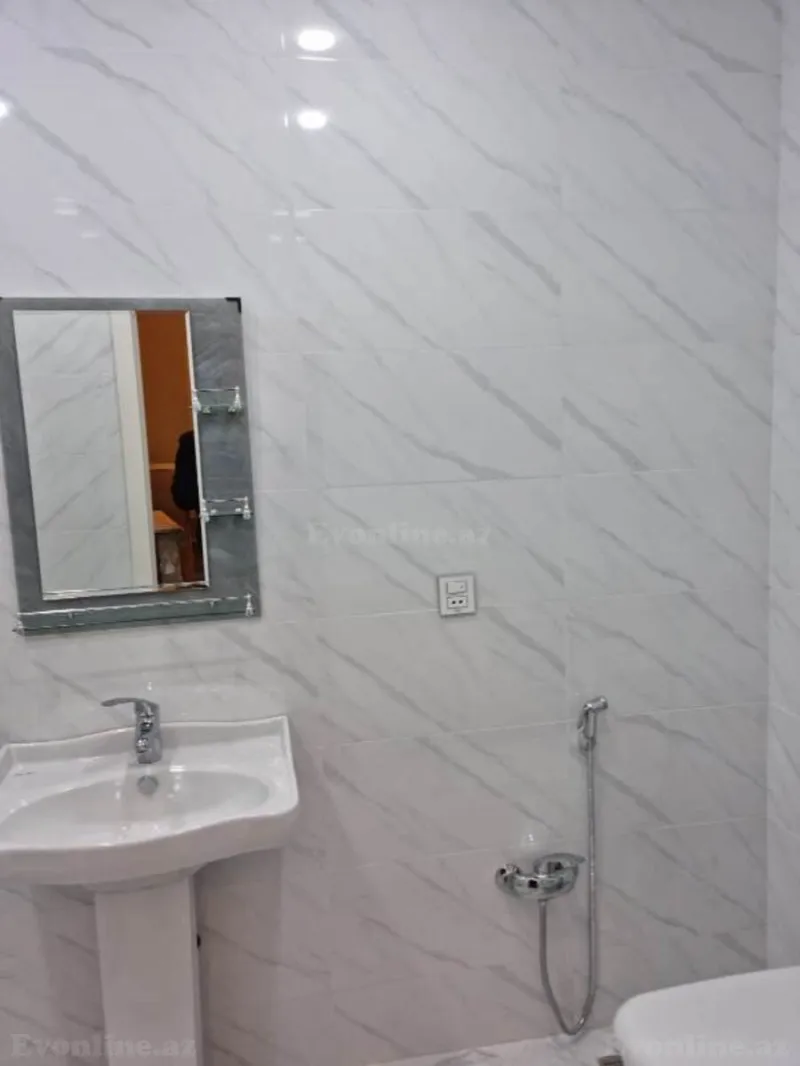 Kirayə verilir 2 otaqlı Mənzil Yeni tikili 60 m² Sabunçu r. - şəkil 9