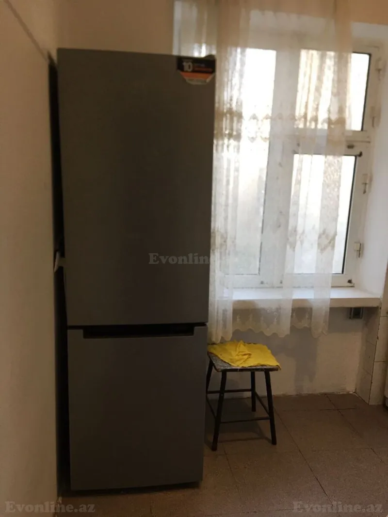 Satılır 2 otaqlı Mənzil Köhnə tikili 40 m² Elmlər Akademiyası m. - şəkil 4