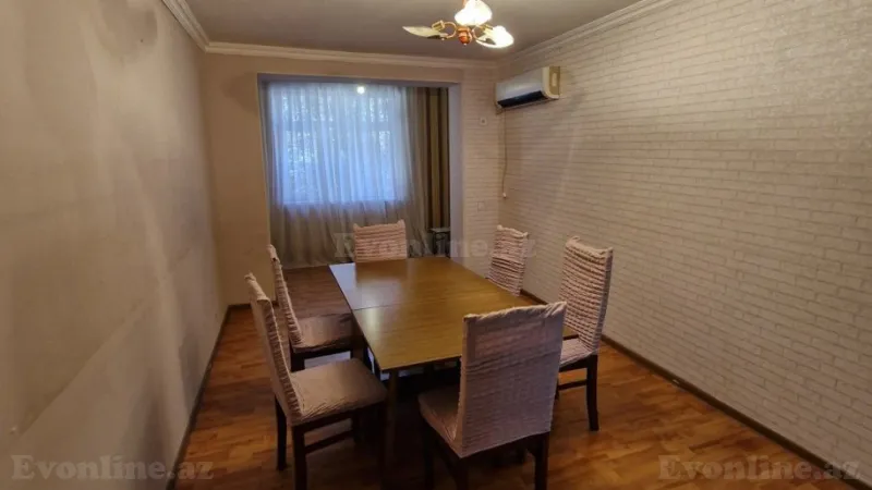 Satılır 2 otaqlı Mənzil Köhnə tikili 55 m² Nəriman Nərimanov m.